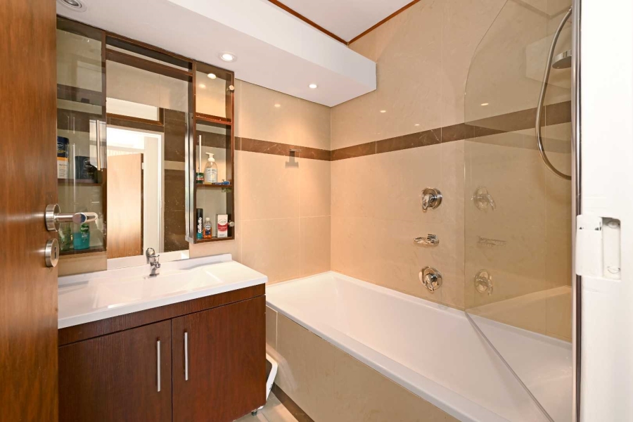 To Let 2 Bedroom Property for Rent in Sea Point Western Cape